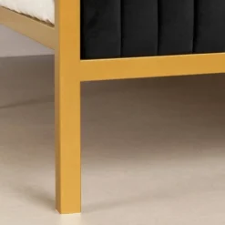 Queen Flam Upholstered Metal Bed - South Shore 21 Queen Flam Upholstered Metal Bed - South Shore -Famous Furniture Store GUEST db2424fb 9b1d 4c93 89a9 316e91be43fc